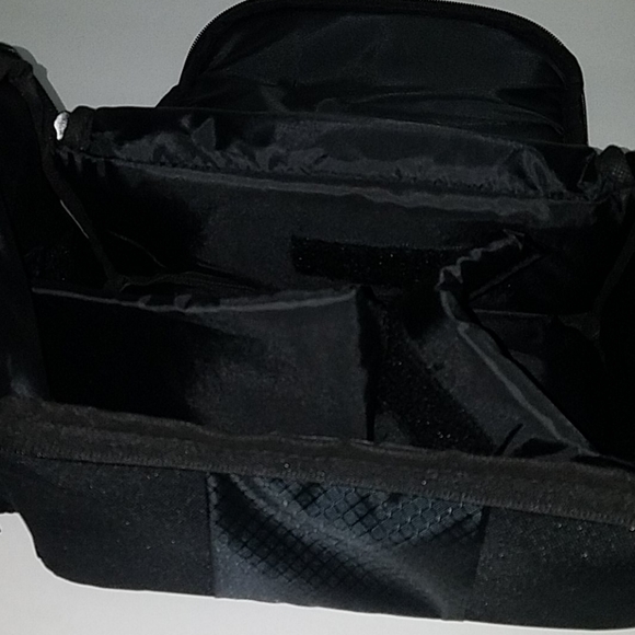 Ultimax Camera Bag - Picture 5 of 8